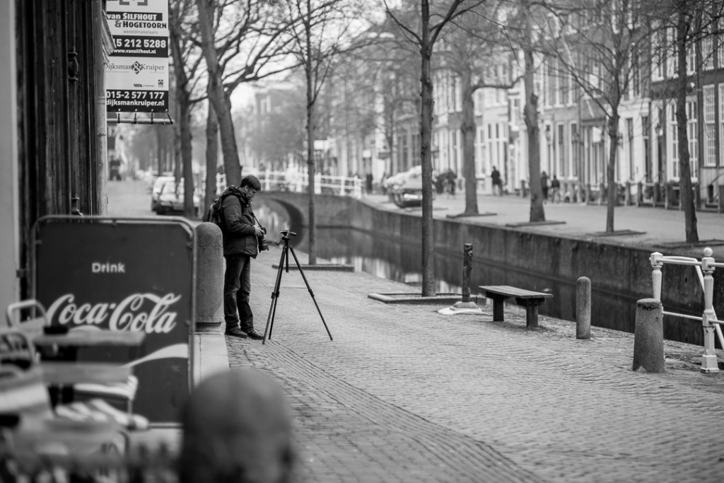 SLR shooter at work.