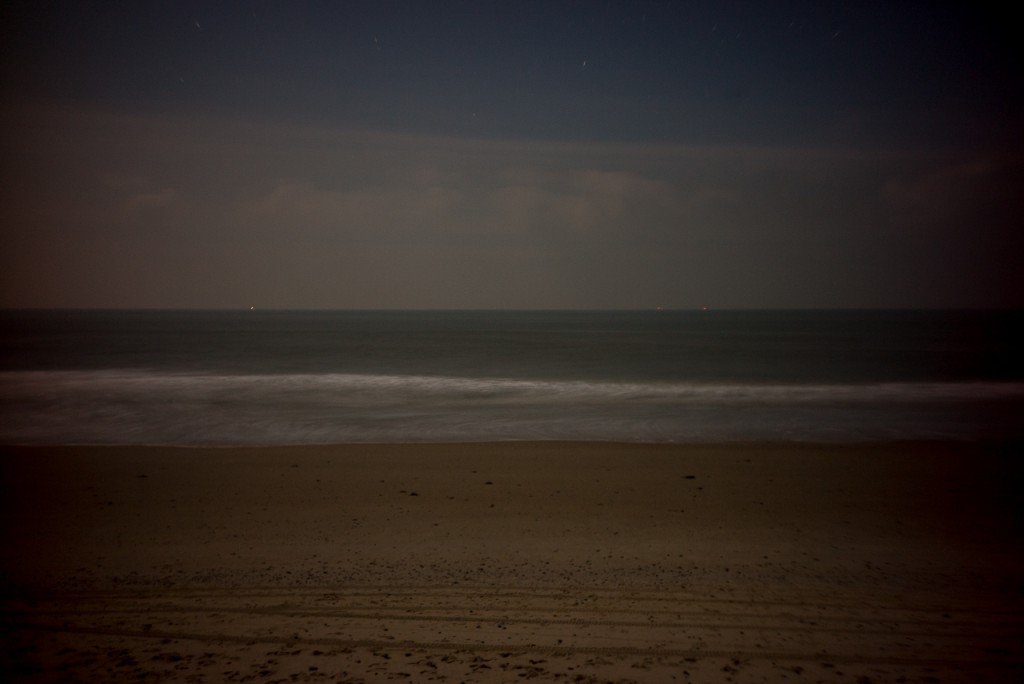 And a 30 seconds exposure in the middle of the night at the beach.