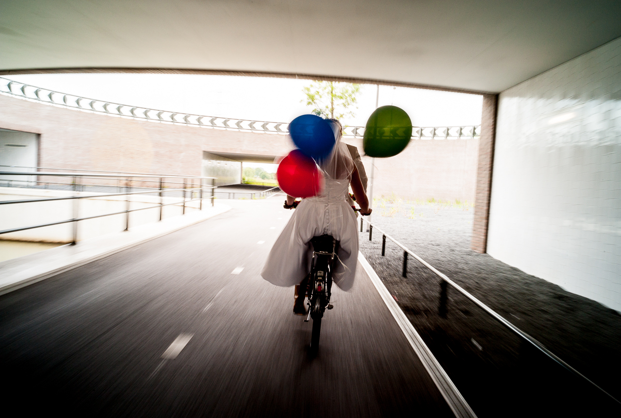 Wednesday Wedding Pic: the bike